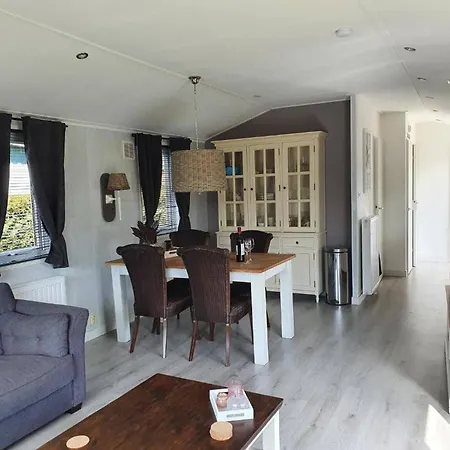 Charming 4p W Private Parking Σαλέ