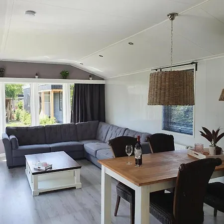 Charming 4p W Private Parking