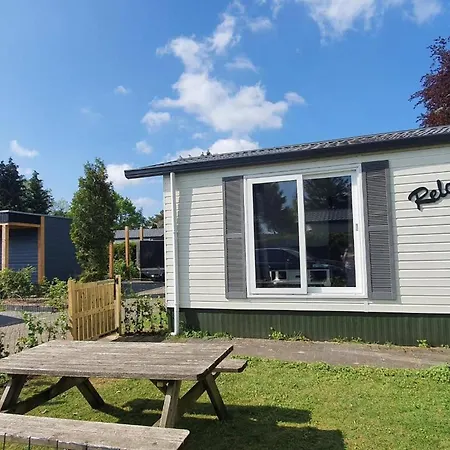 Chalé Charming 4p W Private Parking Putten